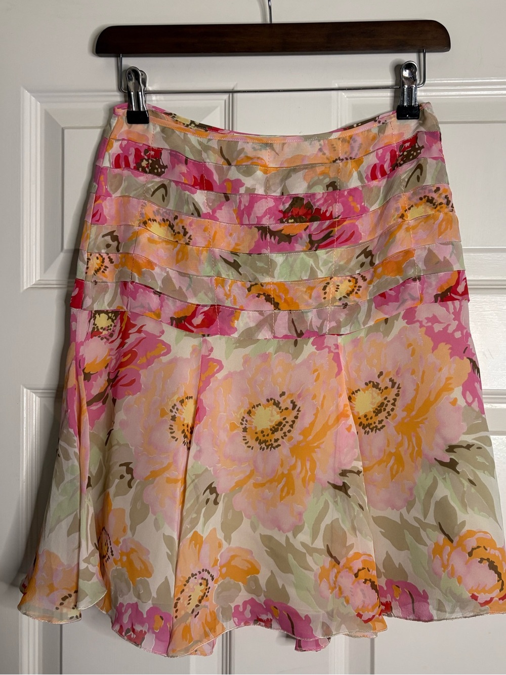 Vintage Blumarine 100% Silk Floral Mini Skirt Made in Italy Size IT 38